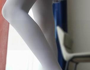 咦，怎么有人能把镂空和西尔酱放在一个图包里？职场高手！