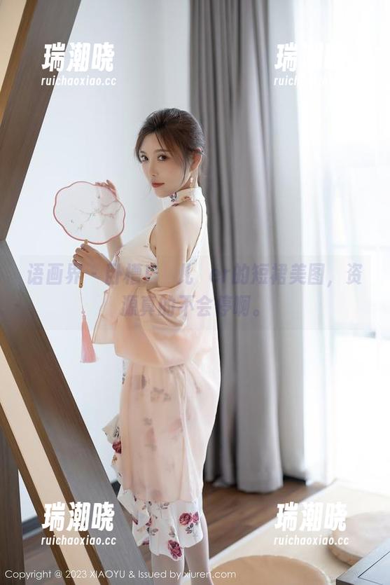 语画界 - 卧槽！玥儿玥er的短裙美图，资源真的不会停啊。