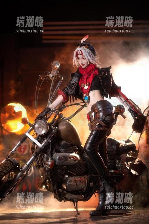 露儿大魔王 露儿大魔王的居家写真集:家里拿什么姿态更撩?