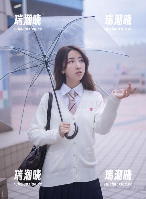 黑川与蓝色泳衣：海岛不是梦，真爱只差一张COS美图的距离！