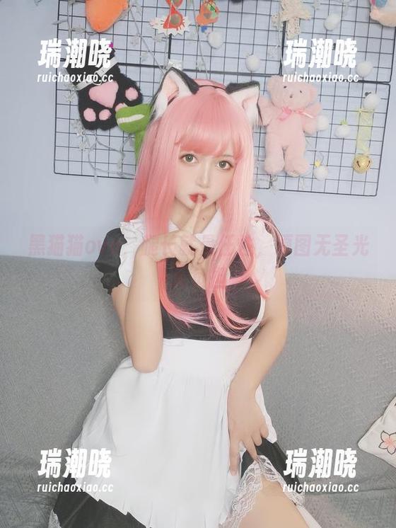 黑猫猫ovo，腿长就是任性，原图无圣光无负担